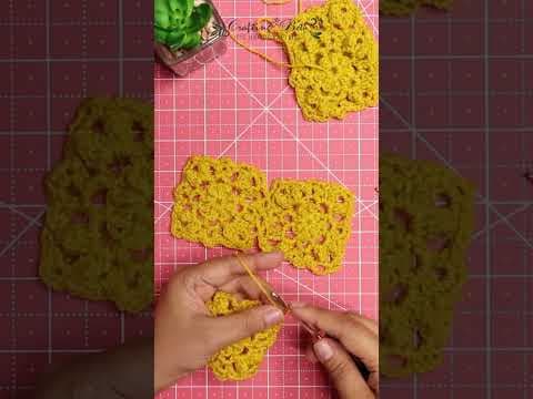 How to join the 3rd Woodland Wildflower granny square 🌸 | Crochet Tutorial