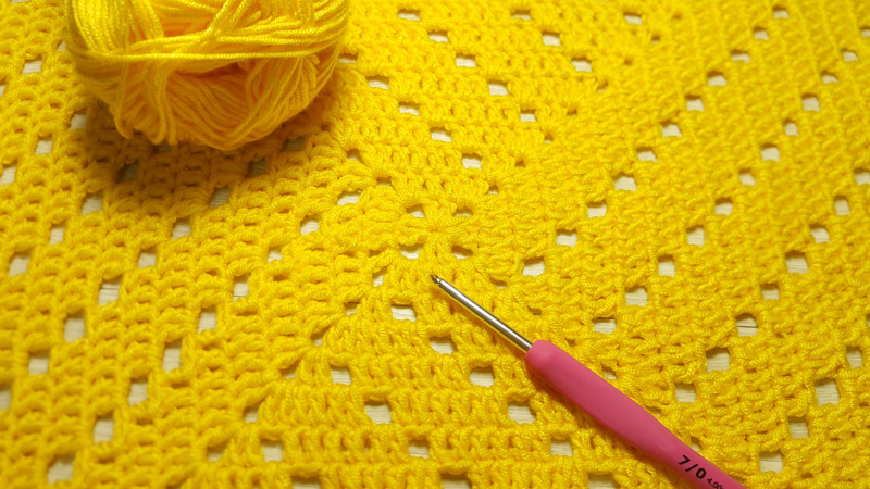 Which Way Up Filet Square Pattern